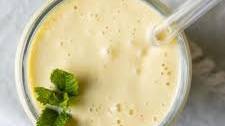 Mango Smoothie With Mint & Yogurt (Dairy-Free)