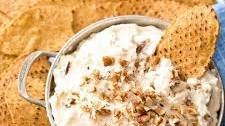 Maple Pecan Cheesecake Dip