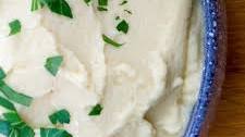 MASHED CAULIFLOWER WITH GARLIC AND TRUFFLE OIL