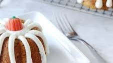 Mini Pumpkin Bundt Cakes With Cream Cheese Frosting
