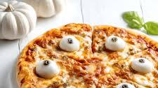 Monster Eyeball Pizza