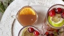 Mulled Cranberry Mimosa