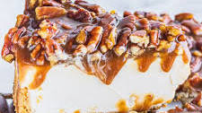 No-Bake Pecan Pie Cheesecake