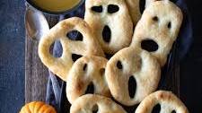 No-knead Ghost Fougasse