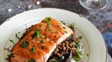 Pan-Seared Salmon With Lentils