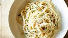 Pasta with Anchovies and Onions