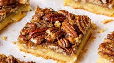 Pecan Pie Bars with Chocolate Drizzle