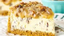 Pecan Praline Cheesecake