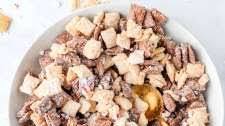 Peppermint Bark Puppy Chow