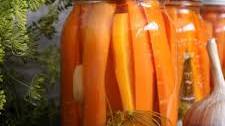 Pickled Carrots with Dill and Garlic