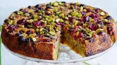 Pistachio and almond cake with cranberries