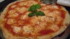 Pizza margherita classica