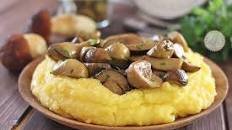 POLENTA E FUNGHI