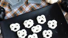 Pretzel Ghosts