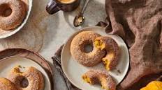 Pumpkin Cake Doughnuts