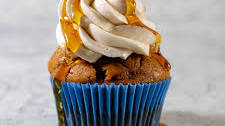 Pumpkin Cupcakes with Maple Buttercream