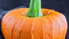 Pumpkin Shaped Cake