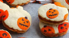 Pumpkin Spice Jack-O-Lantern Cookies