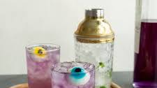 Purple People Eater (a Halloween Spooky Gin Cocktail)