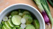 Quick Pickled Cucumbers – Refrigerator Pickles