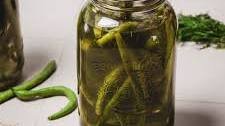 Quick pickled green beans