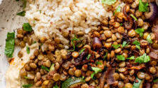 Quick Sautéed Lentil Bowl with Hummus and Chili Oil