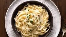 Roasted Garlic Alfredo Sauce