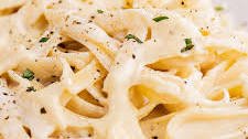 Roasted Garlic Alfredo Sauce
