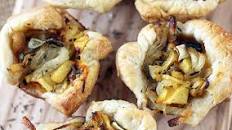 Rustic Tartlets With Caramelized Onions, Apple, and Butternut Squash [Vegan]