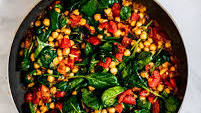 Skillet Chickpeas with Spinach and Tomatoes