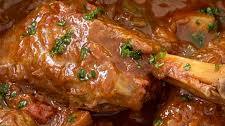 Slow Cooker Lamb Shanks Recipe | Hearty winter warmer
