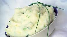 Sour Cream and Chive Mashed Potatoes