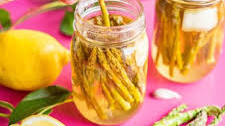 Sous Vide Pickled Asparagus with Lemon