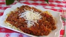 Spaghetti sauce with meat and chorizo
