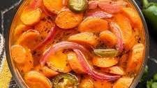 Spicy Pickled Carrots