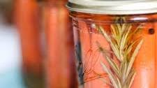 Spicy Rosemary Pickled Carrots