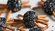 Spider Cheeseballs for Halloween