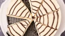 Spiderweb Cheesecake {No-Bake Oreo Crust Cheesecake Recipe}