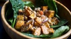 Spinach Salad With Roasted Vegetables and Spiced Chickpeas