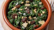Spinach with Pine Nuts and Raisins (Espinacas a la Catalana)