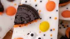 Spooky Halloween Oreo Bark