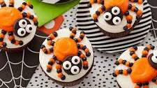 Spooky Halloween Spider Cupcakes