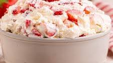 Strawberry Cheesecake Salad