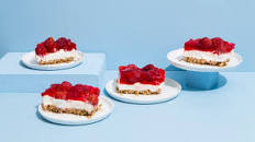 Strawberry Pretzel Salad