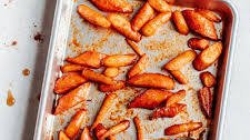 Sweet + Spicy Maple Cinnamon Roasted Carrots