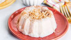 Tembleque (Puerto Rican Coconut Pudding)