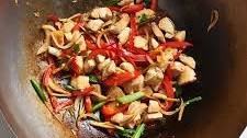 Thai Ginger Chicken Stir-Fry (Gai Pad Khing)