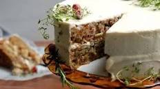 Thanksgiving Cake With Apples + Cranberries