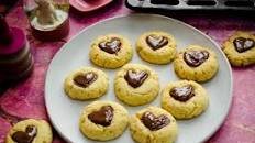 Thumbprint cookies alla nutella, biscotti semplici, veloci e squisiti