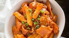 Tteokbokki (Spicy Rice Cakes)